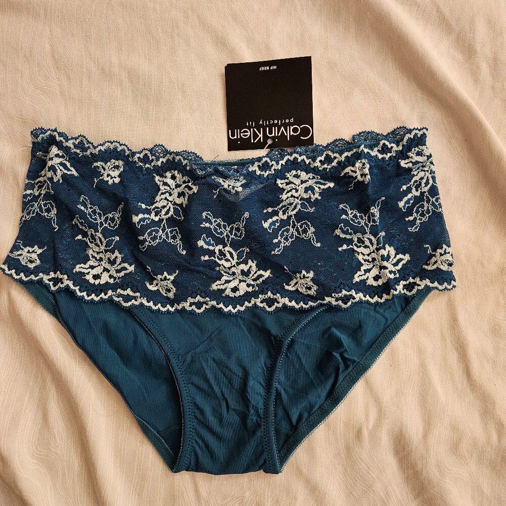 Calvin Klein Panties Lace Aqua Medium M Floral lace Vintage NWT